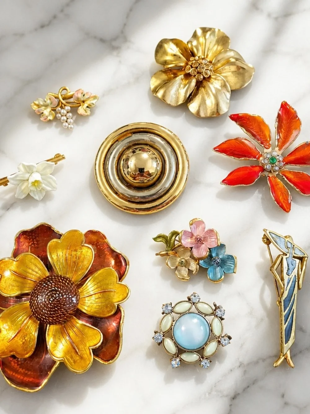 Gold-Tone Floral Brooch Collection - Elegant Women’s Accessories